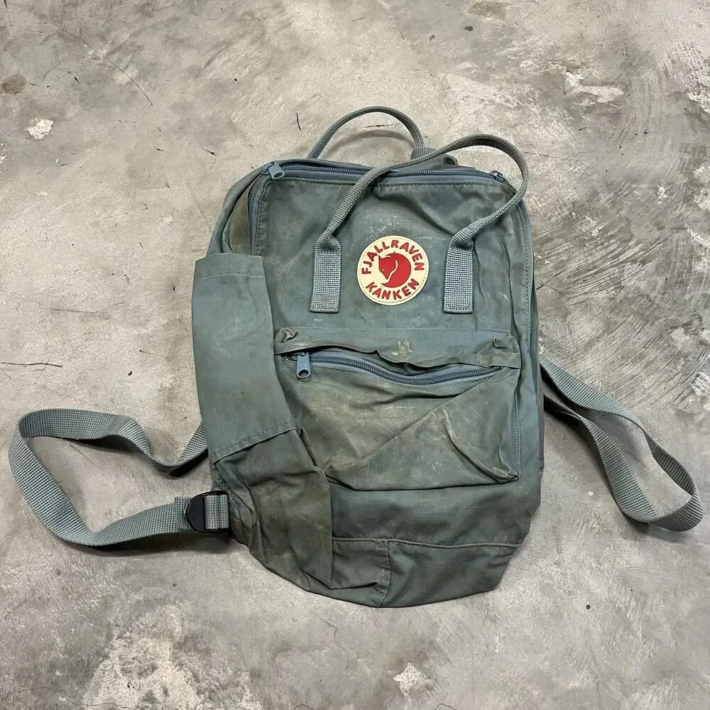 Fjallraven Kanken Classic Backpack Blue23510 Travel Lightweight NEEDS CLEAN